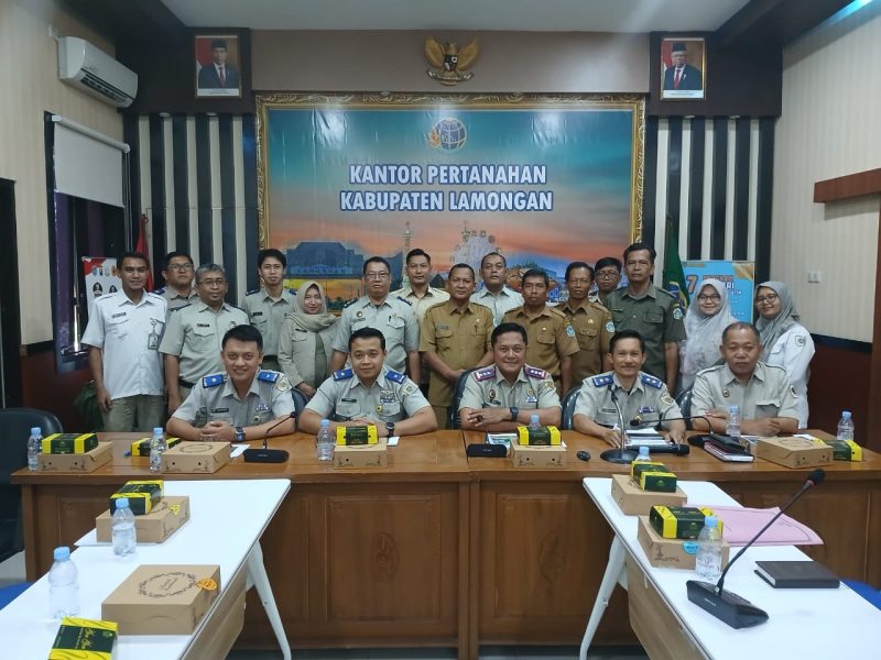Pelantikan dan Pengambilan Sumpah Panitia Ajudikasi Satgas PTSL TA 2025