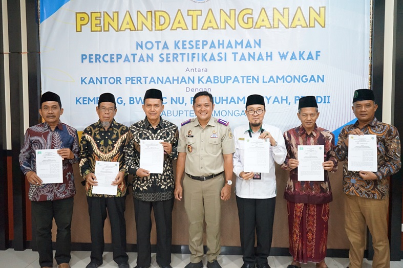 Penandatanganan Nota Kesepahaman mengenai percepatan sertifikasi tanah wakaf